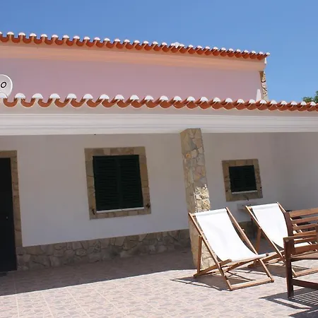 Holiday Houses - Serra Montejunto * Arieiro (Estremadura)